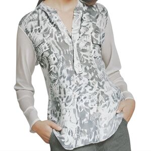 Aritzia Babaton Julien Blouse Popover Top Silk Front Rayon Back Grey White Women